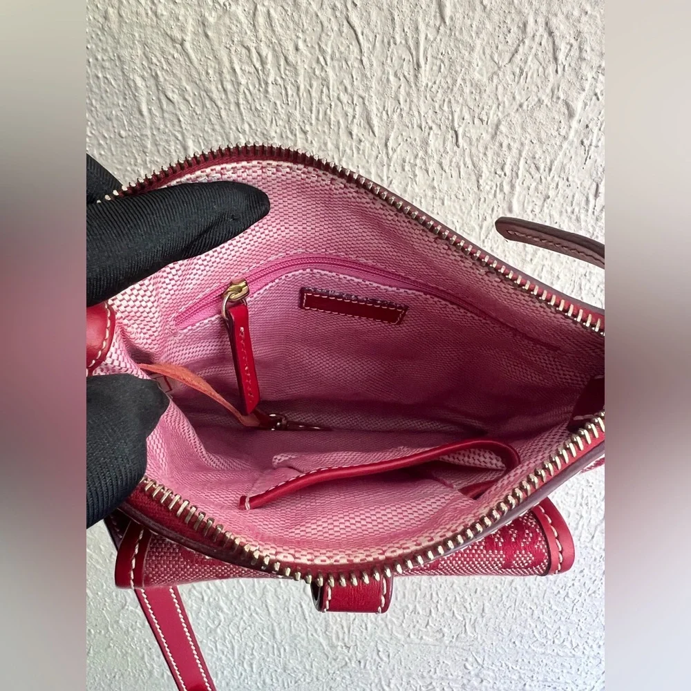 Dooney & Bourke Crossbody Bag